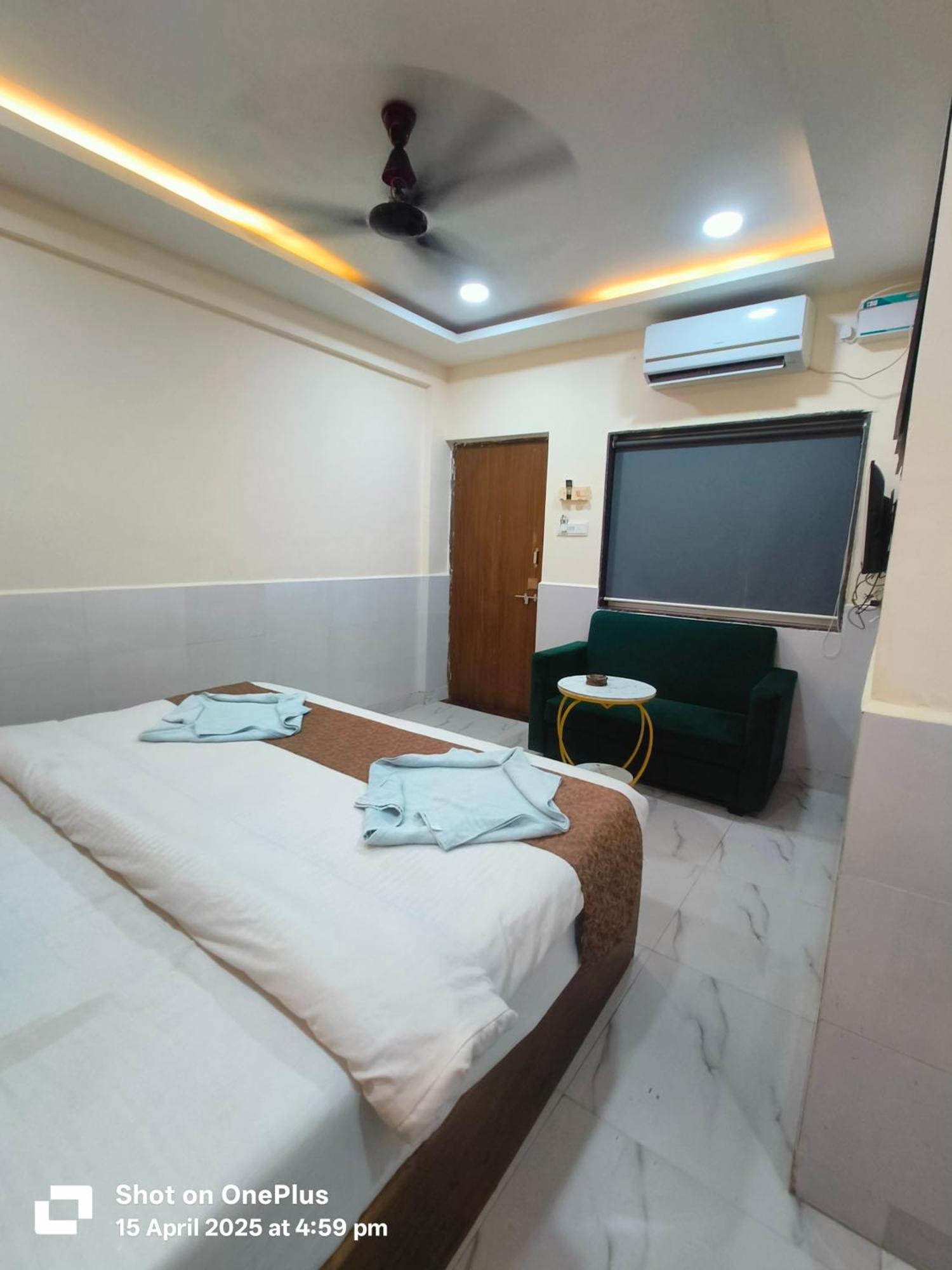 Hotel Small Daddy Plus 卡兰古特 外观 照片