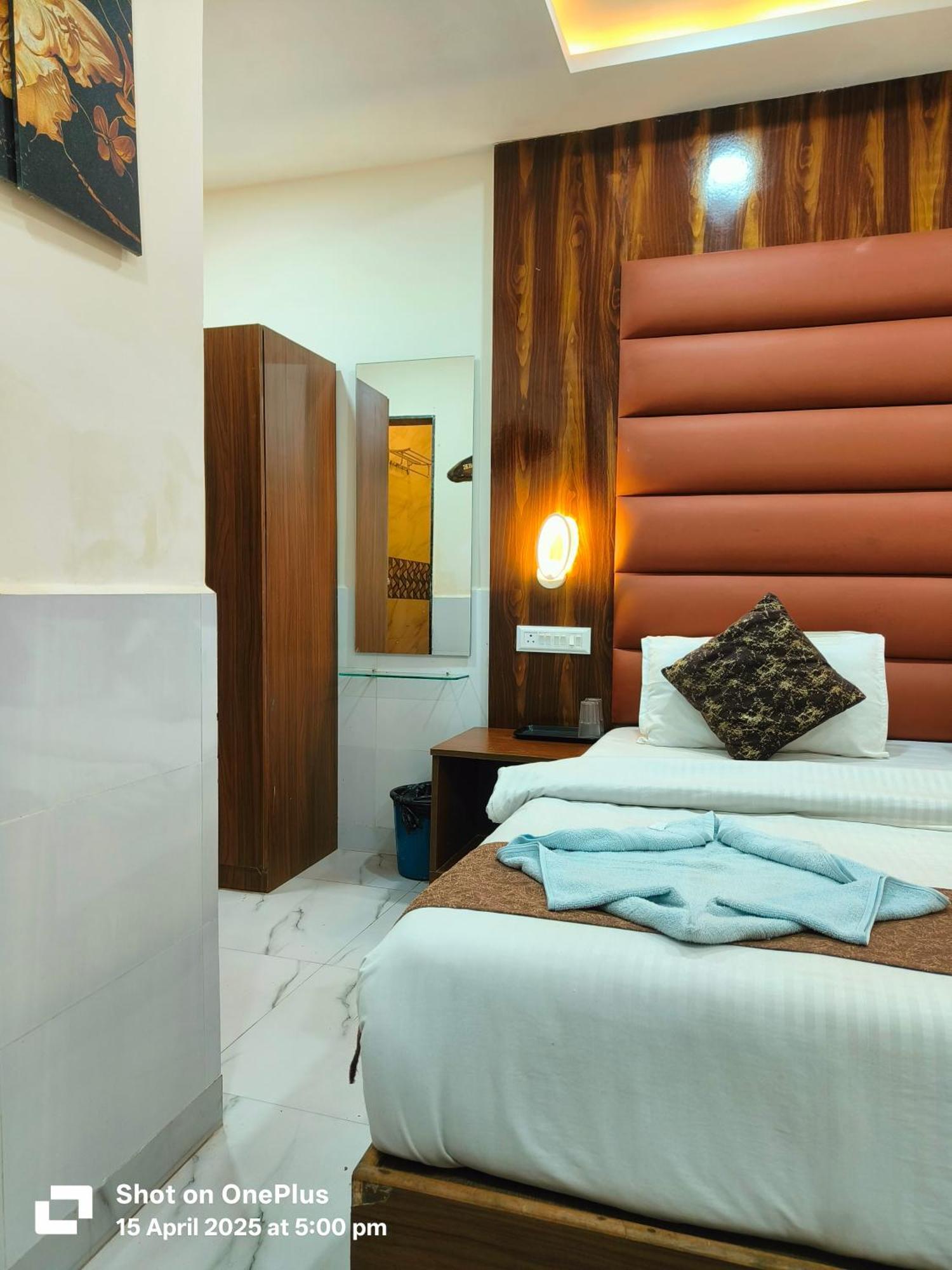 Hotel Small Daddy Plus 卡兰古特 外观 照片