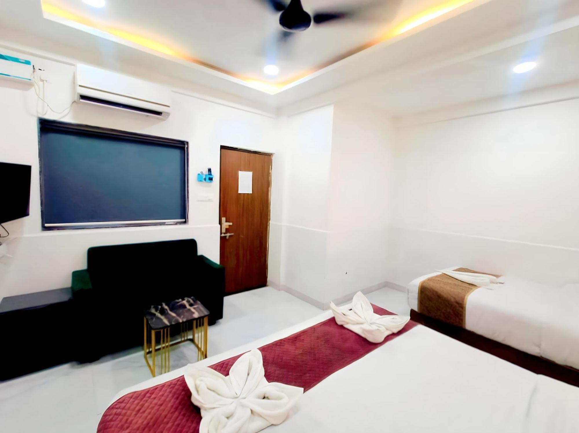 Hotel Small Daddy Plus 卡兰古特 外观 照片