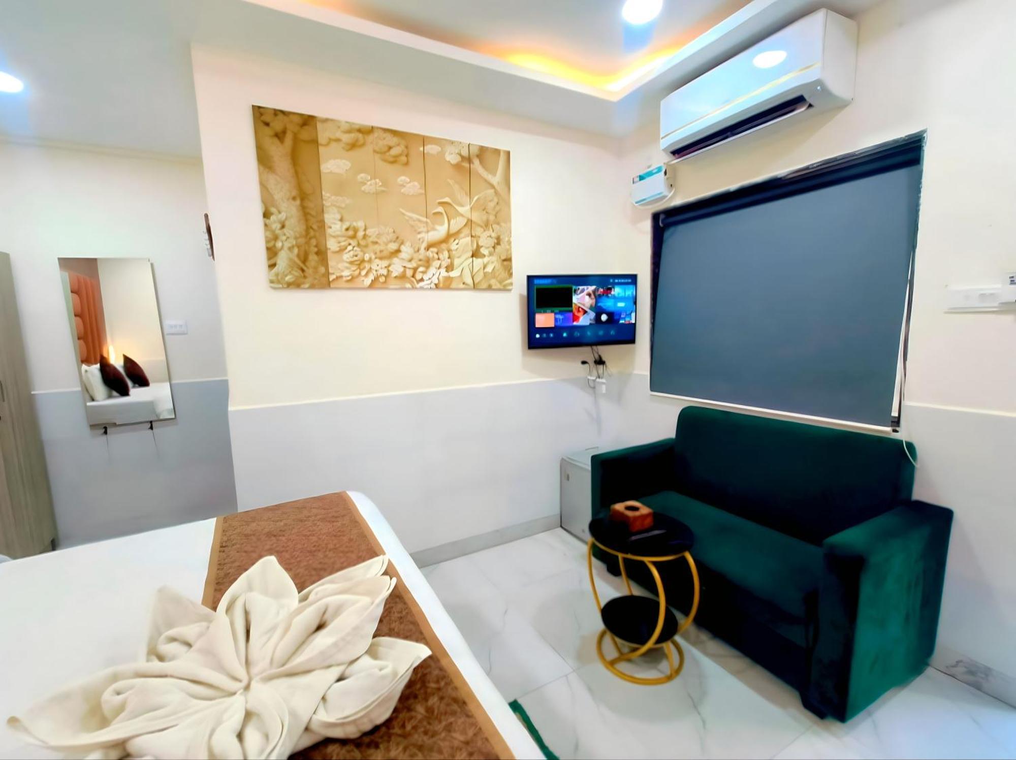 Hotel Small Daddy Plus 卡兰古特 外观 照片